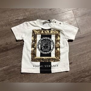 New Young Versace T-Shirt 0-6 mths